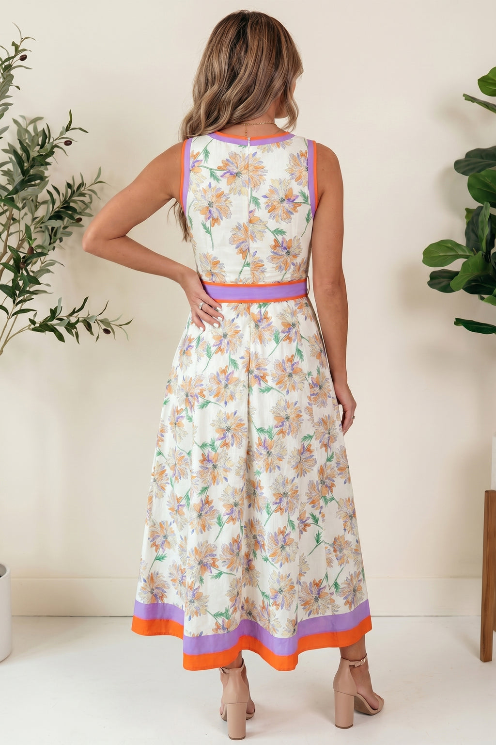 White Floral Print Color Block Trim Belted Sleeveless Maxi Dress