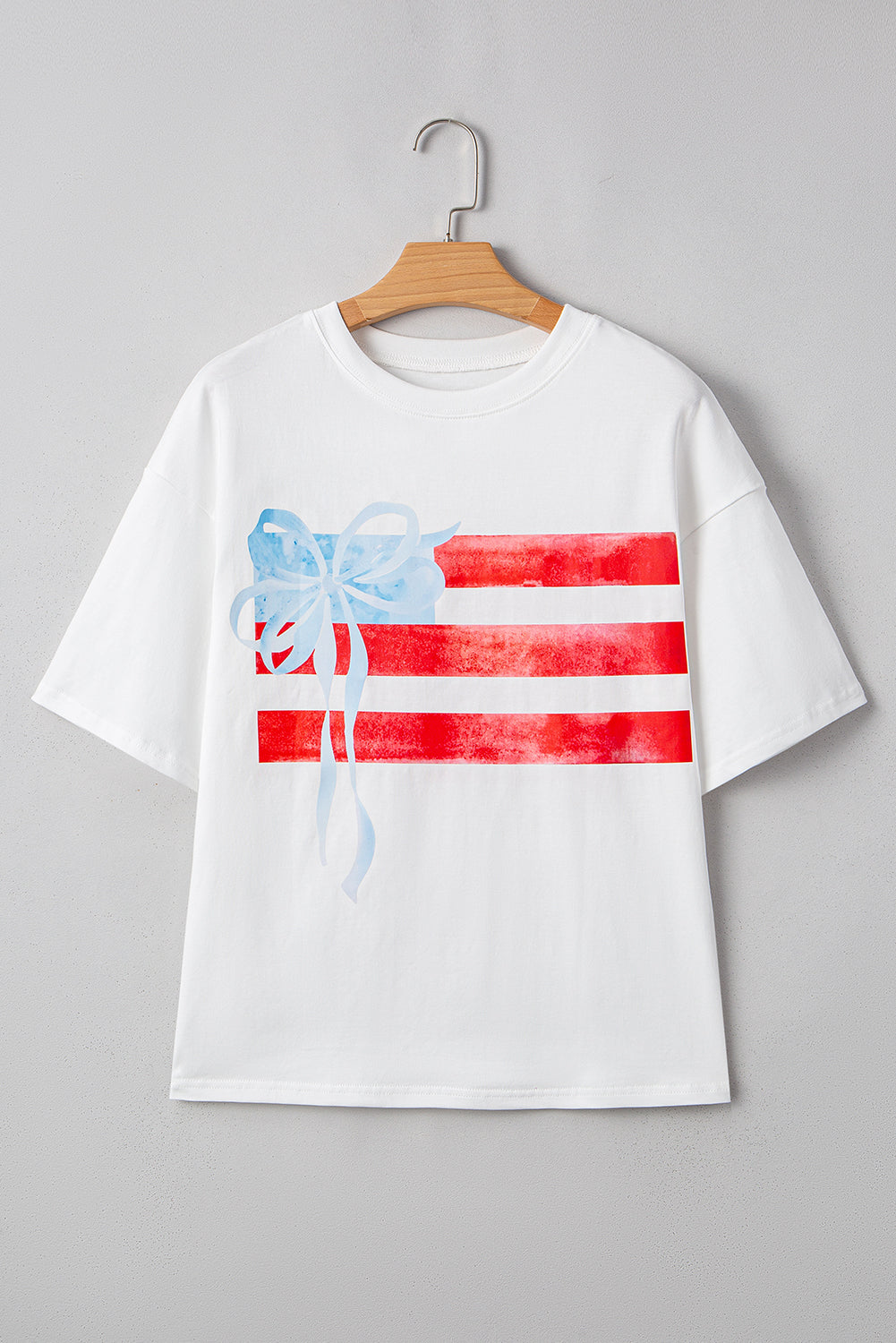 Myosotis Flag Bow Grafik Rundhals-T-Shirt