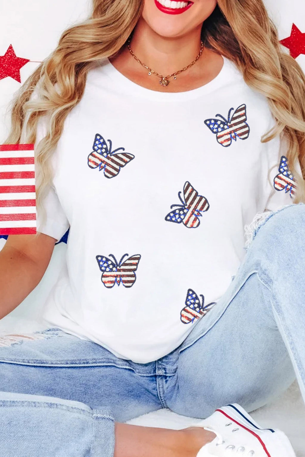 Weißes patriotisches Pailletten-Schmetterling-Freizeit-T-Shirt