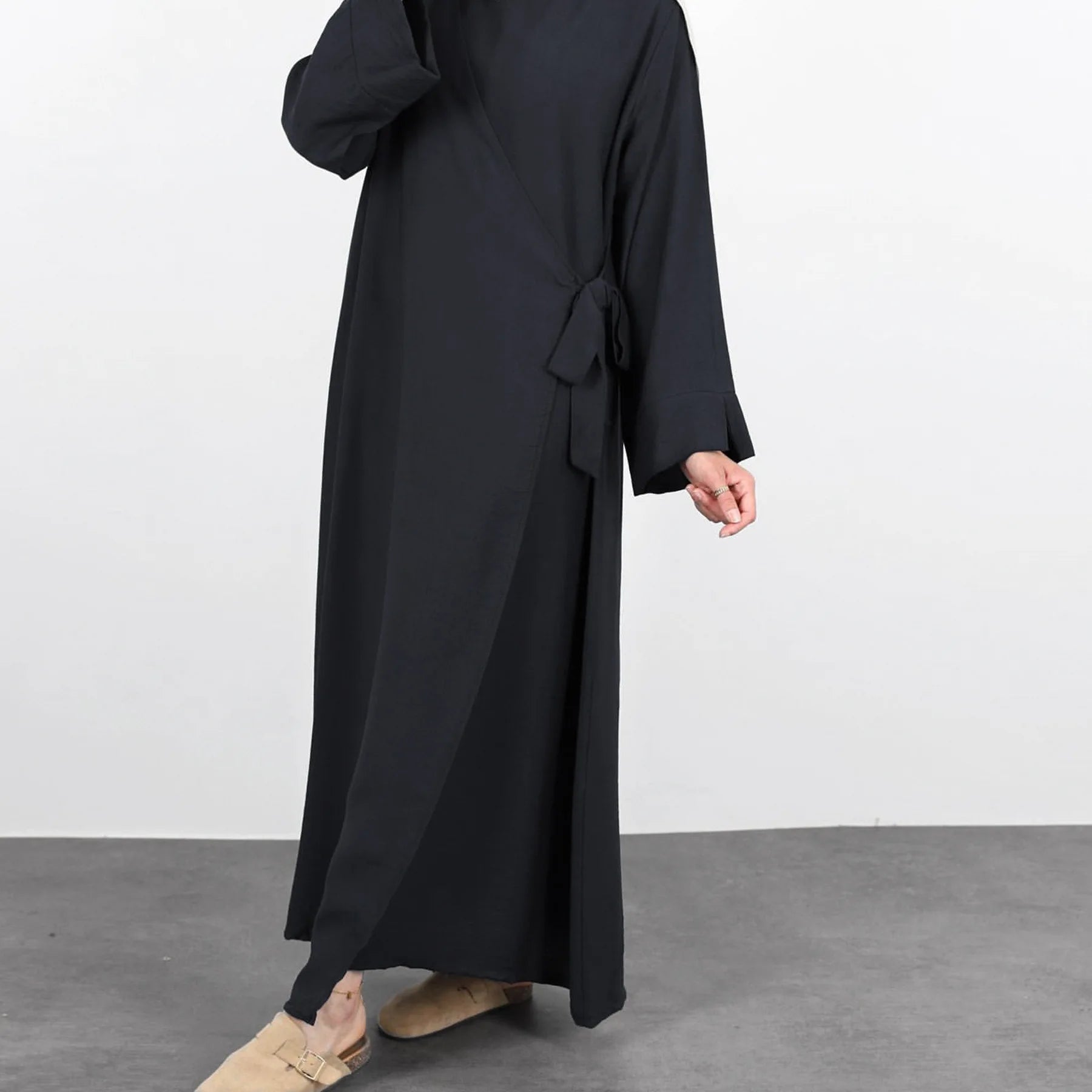 2024 Dubai Abaya Muslim Modest Dress for Women Eid Luxury Elegant Robe
