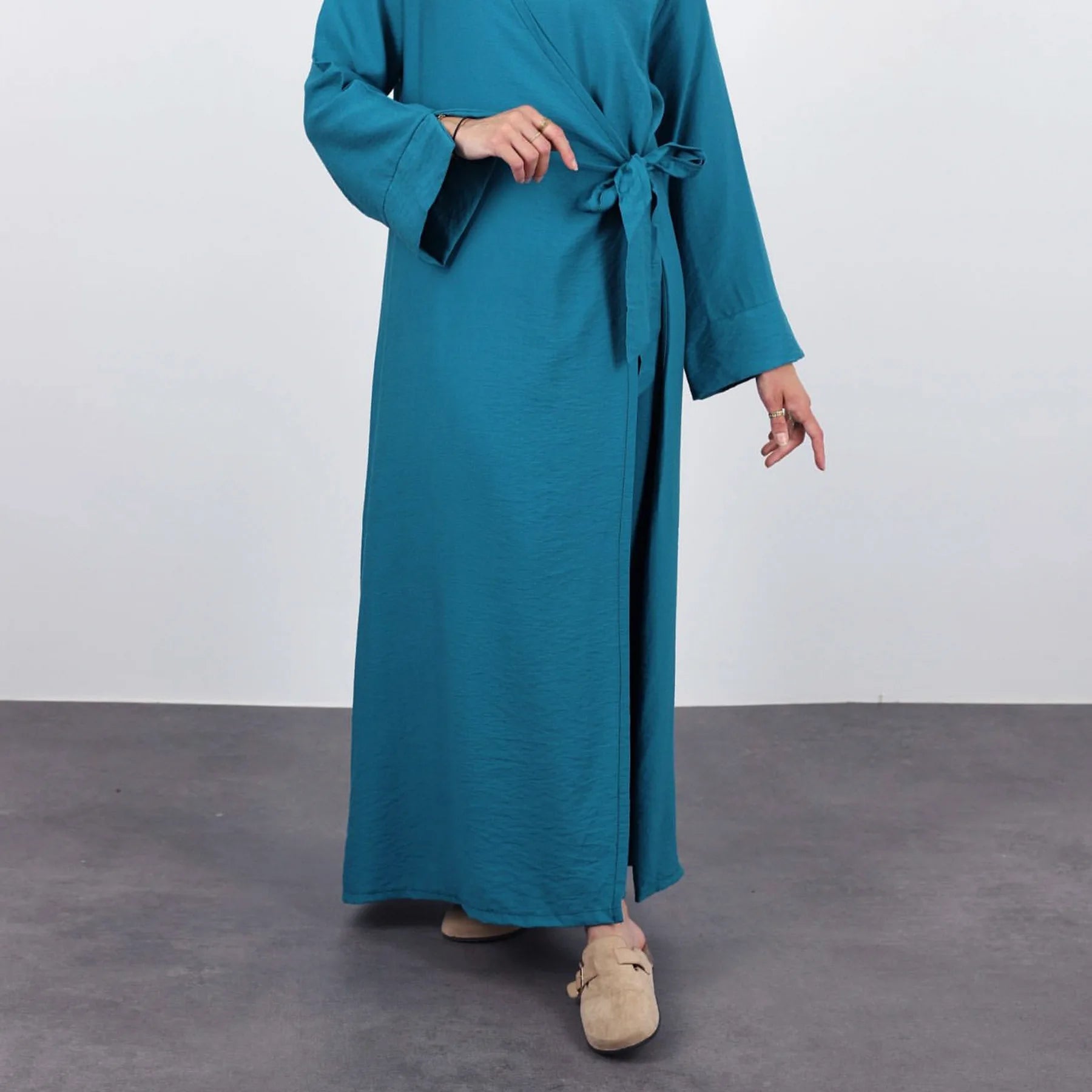 2024 Dubai Abaya Muslim Modest Dress for Women Eid Luxury Elegant Robe