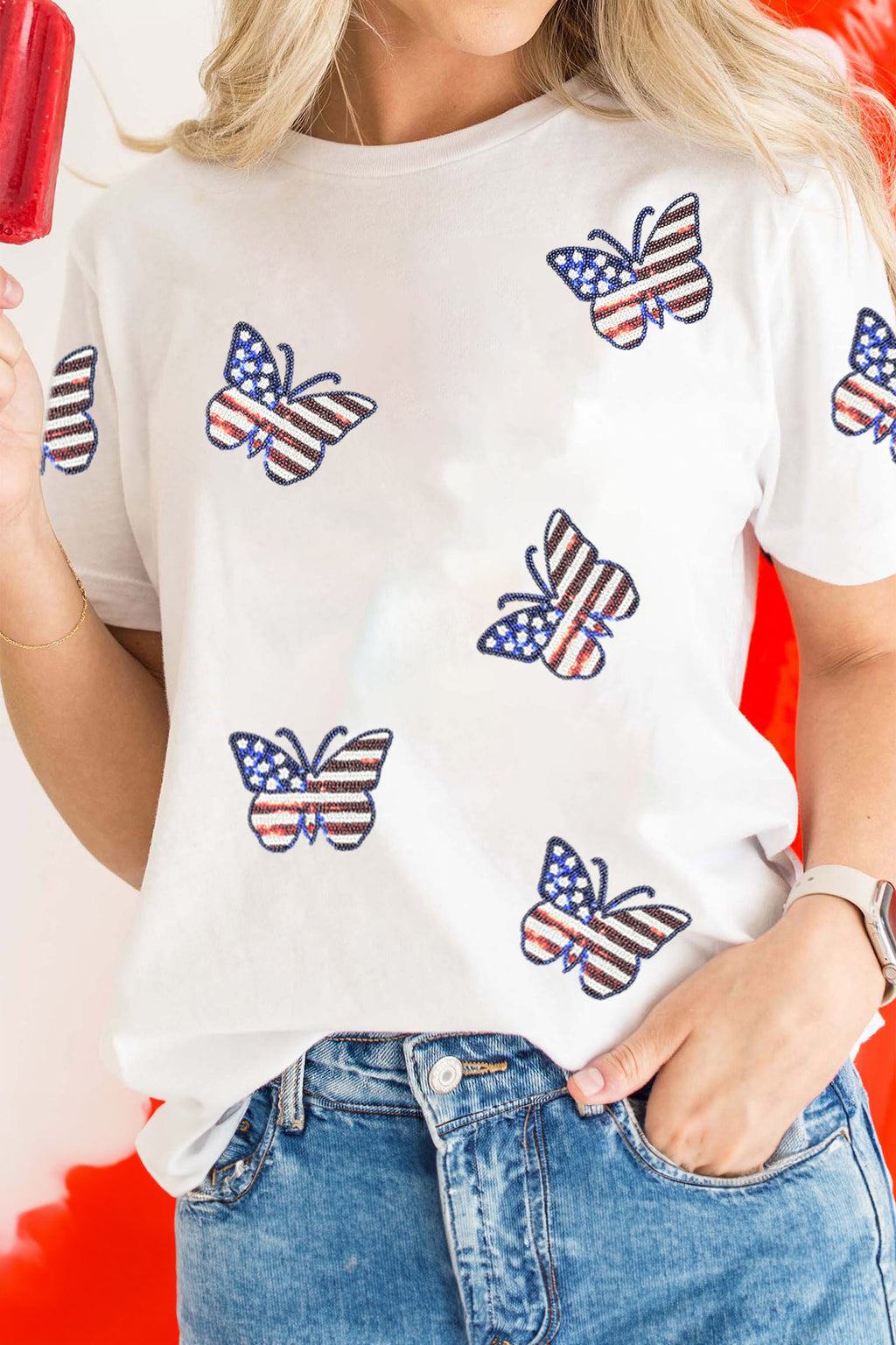 Weißes patriotisches Pailletten-Schmetterling-Freizeit-T-Shirt