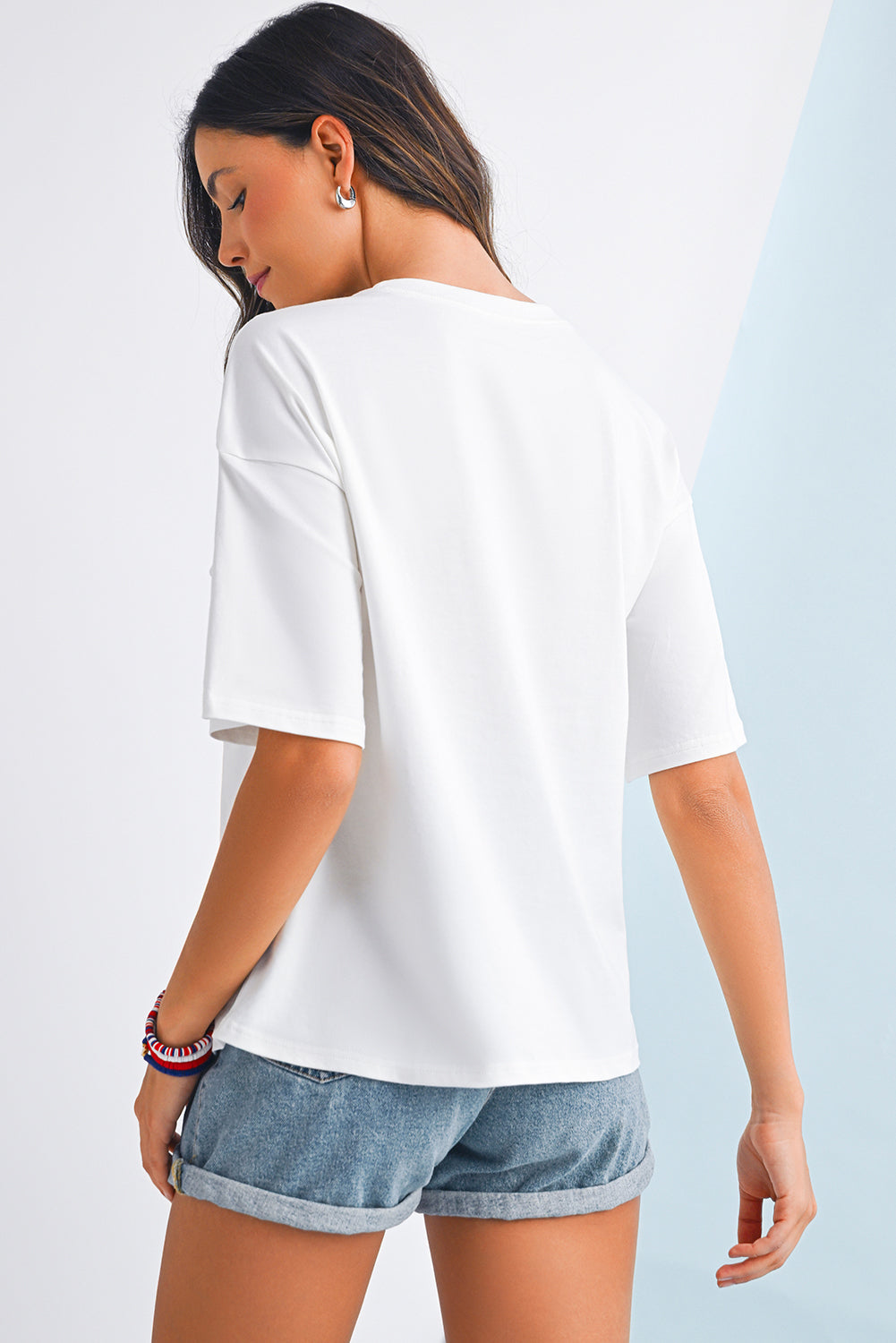 Myosotis Flag Bow Grafik Rundhals-T-Shirt