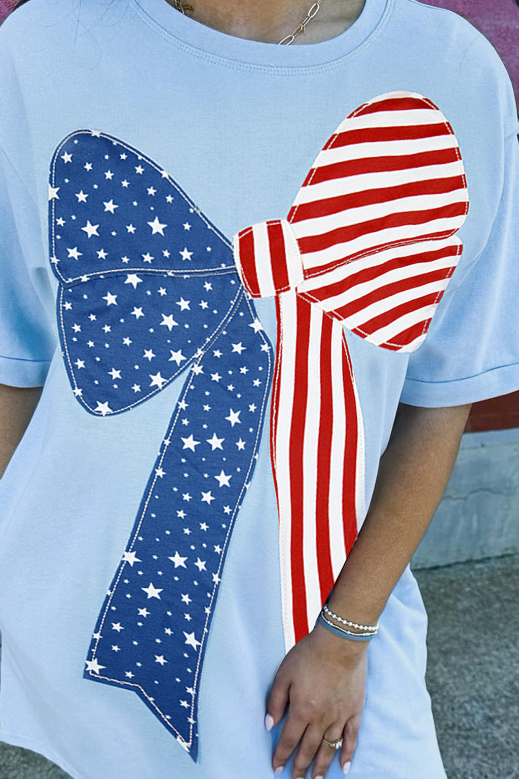 Beau Blue Patriotisches Große Schleife Genähtes T-Shift Minikleid