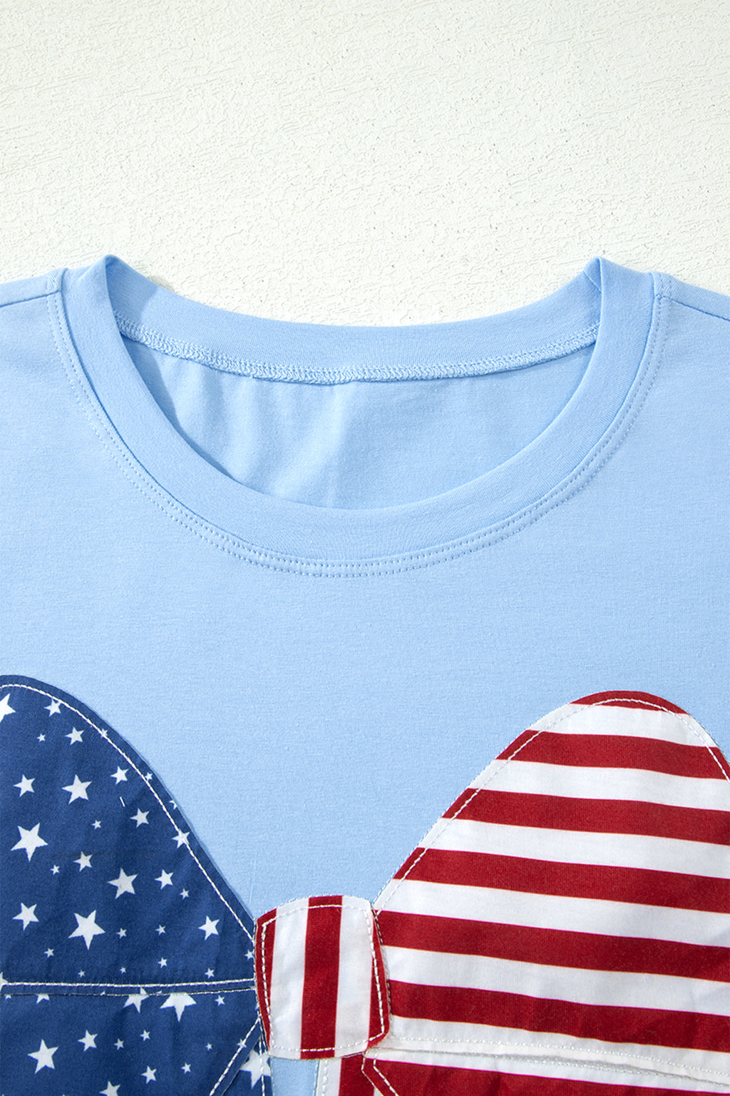 Beau Blue Patriotisches Große Schleife Genähtes T-Shift Minikleid